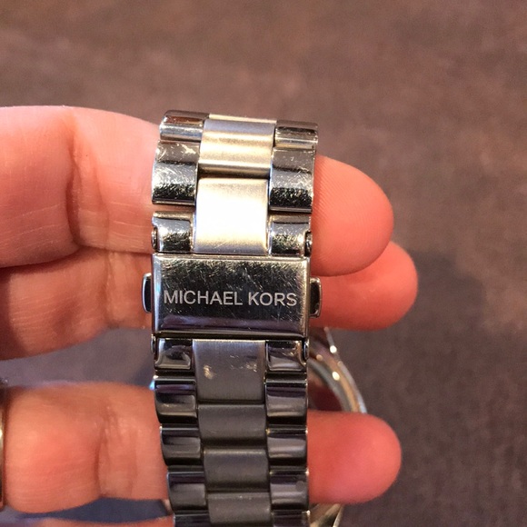 Women’s Micheal Kors Slim Runway Watch Silver
